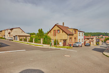 pohled z ulice - Prodej domu 120 m², Libušín 