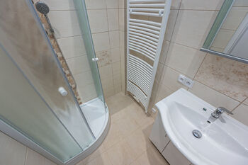 Pronájem bytu 1+1 v osobním vlastnictví 32 m², Praha 6 - Střešovice