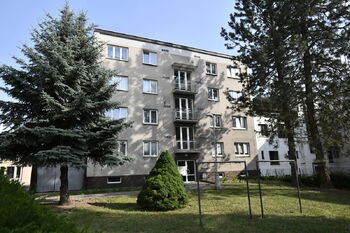 Pronájem bytu 2+1 v osobním vlastnictví 55 m², Hradec Králové