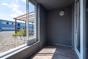 Pronájem bytu 2+kk v osobním vlastnictví 50 m², Praha 9 - Letňany