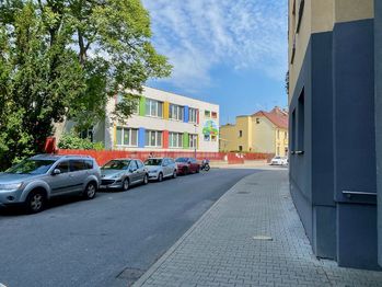 Klidná ulice - Prodej bytu 2+kk v osobním vlastnictví 73 m², Kolín
