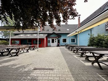 Prodej restaurace 456 m², Kladno (ID 023-NP07446)