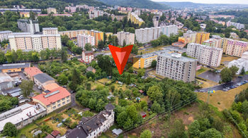 Prodej pozemku 1700 m², Karlovy Vary
