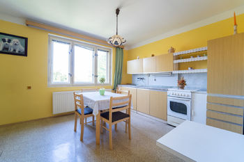 Prodej domu 180 m², Pečky