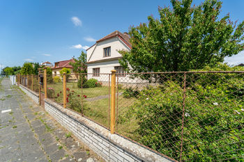 Prodej domu 180 m², Pečky