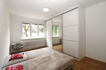 ložnice - Prodej bytu 3+1 v družstevním vlastnictví 74 m², Praha 10 - Malešice