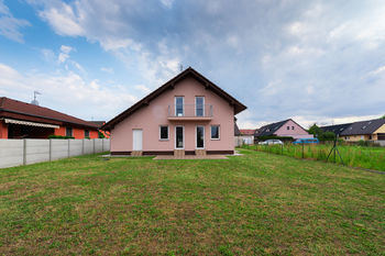 Prodej domu 141 m², Líbeznice