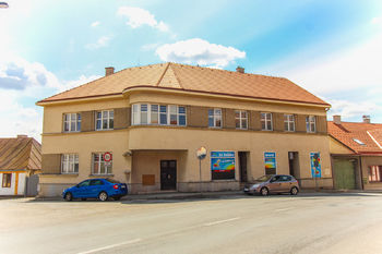 Prodej nájemního domu 850 m², Pacov