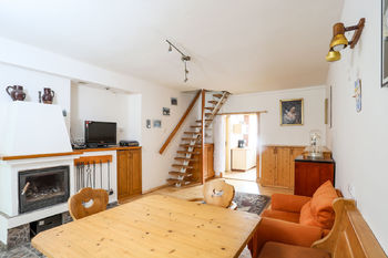 obývací pokoj - Prodej domu 119 m², Nové Strašecí
