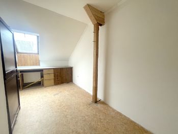 pokoj II - Prodej domu 119 m², Nové Strašecí