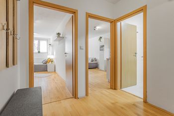 Prodej bytu 2+kk v osobním vlastnictví 51 m², Praha 4 - Modřany