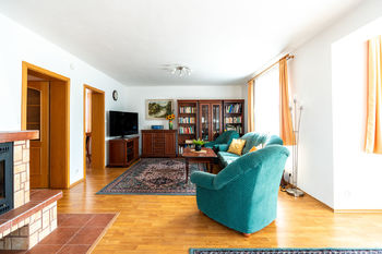 Prodej domu 185 m², Hostomice