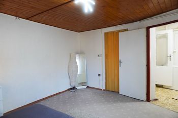 Prodej domu 90 m², Dobříň