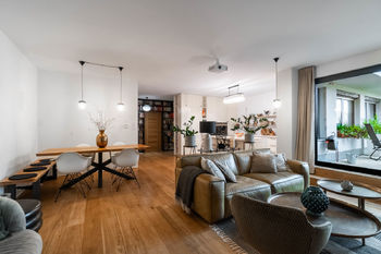 Prodej bytu 5+kk v osobním vlastnictví 175 m², Praha 5 - Stodůlky