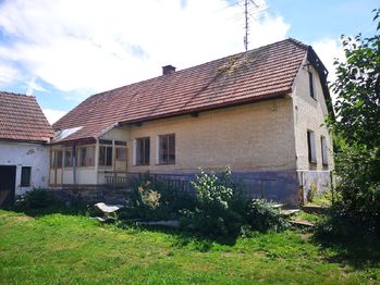 Pohled na dům - Prodej domu 120 m², Osek