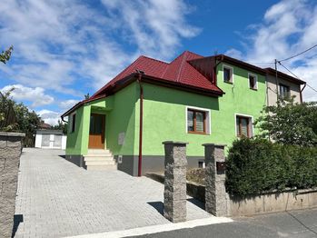 Prodej domu 200 m², Tachov