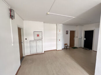 Pronájem bytu 3+1 v osobním vlastnictví 84 m², Praha 4 - Kunratice