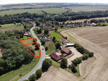 Prodej pozemku 2078 m², Beřovice