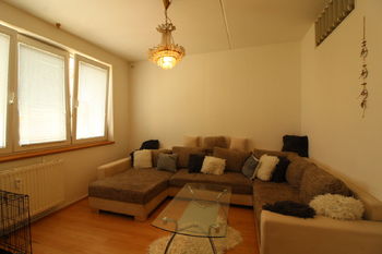 obývací pokoj - Prodej bytu 3+1 v osobním vlastnictví 67 m², České Budějovice