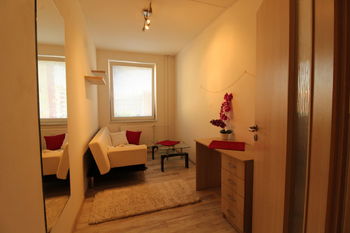 dívčí pokoj - Prodej bytu 3+1 v osobním vlastnictví 67 m², České Budějovice