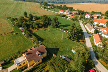 Prodej pozemku 3311 m², Bečice