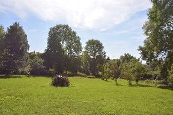 Prodej pozemku 2500 m², Volfartice