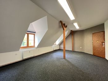 Pronájem kancelářských prostor 29 m², Nymburk