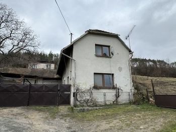 Prodej domu 306 m², Vinaře