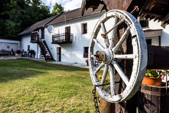 Staré loukoťové kolo - Prodej domu 100 m², Brozany nad Ohří