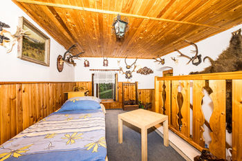 Přední pokoj nad schody - Prodej domu 100 m², Brozany nad Ohří