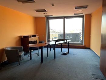 Pronájem kancelářských prostor 4854 m², Praha 2 - Vinohrady