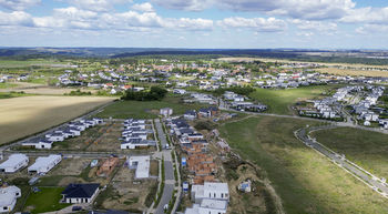 Prodej pozemku 863 m², Vysoký Újezd