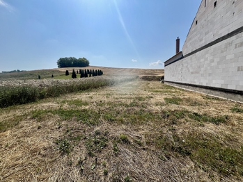 Prodej pozemku 893 m², Kostelec