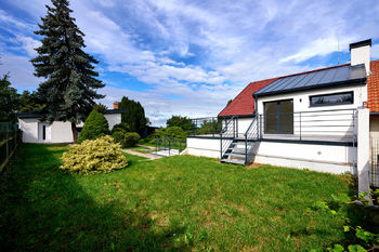 pohled na oba domy - Prodej domu 211 m², Červené Pečky