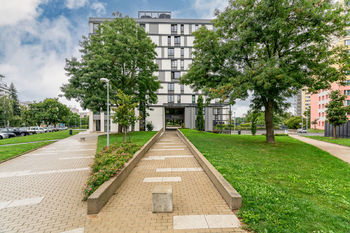 Prodej bytu 4+kk v osobním vlastnictví 101 m², Praha 8 - Střížkov