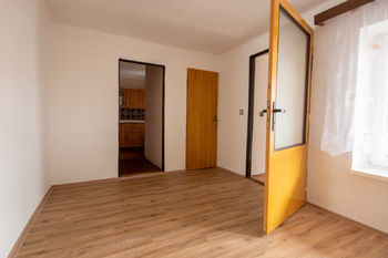 Prodej domu 220 m², Míškovice