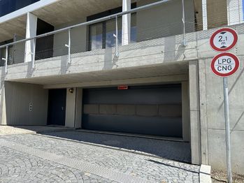 Pronájem bytu 2+kk v osobním vlastnictví 60 m², Praha 8 - Karlín