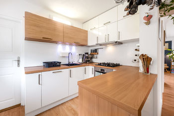 kuchyň - Prodej domu 230 m², Homole