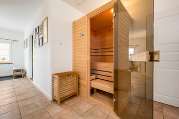 sauna - Prodej domu 230 m², Homole