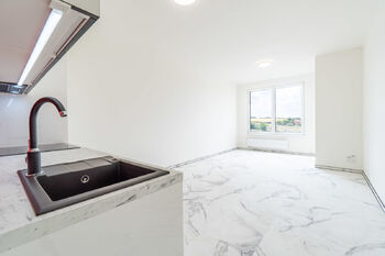 Prodej bytu 2+kk v družstevním vlastnictví 54 m², Praha 5 - Hlubočepy