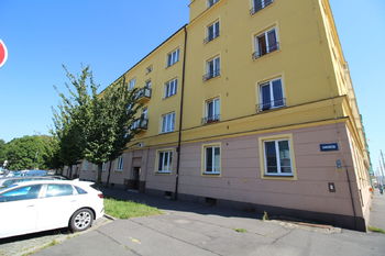 Prodej bytu 3+1 v osobním vlastnictví 74 m², Ostrava