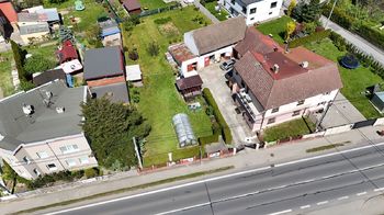 Prodej pozemku 600 m², Dolní Benešov