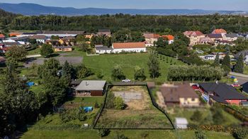 Prodej pozemku 1051 m², Braňany