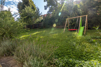 Zahrada pro chvíle s dětmi - Prodej bytu 3+1 v osobním vlastnictví 85 m², Ústí nad Labem