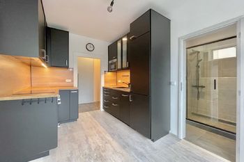 Pronájem bytu 3+1 v osobním vlastnictví 94 m², Hostivice