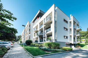 Pronájem bytu 1+kk v osobním vlastnictví 40 m², Praha 5 - Smíchov