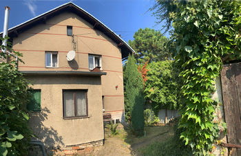 Prodej domu 190 m², Zákolany