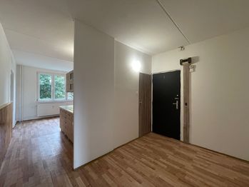 Prodej bytu 4+1 v osobním vlastnictví 77 m², Chomutov