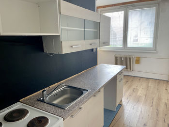 Kuchyň - Pronájem bytu 2+1 v osobním vlastnictví 58 m², Horní Dubenky