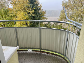 Balkon - Pronájem bytu 2+1 v osobním vlastnictví 58 m², Horní Dubenky